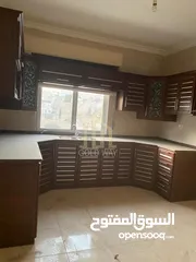  5 REF: 8074 شقة طابق ثالث مع رووف طبربور بمساحة 150م للبيع باقساط