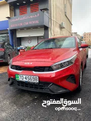 8 استأجر الان كيا سيراتو موديل 2025 فل كامل اضافات باقل الاسعار فقط من شركة الجنوب لتأجير السيارات