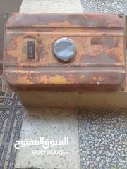  2 خزان مولد 6 كيلو شغال ميه بالميه محبس عليه 15 دينار
