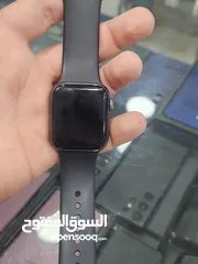  3 Apple watch 4 40mm بسعر مميز جدا
