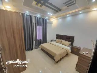  4 شقق فندقية بالعقبة مقابل البحر شقق مفروشة اطلاة بحرية موقع قريب الاسعار فترة العيد 70وفوق حسب الشقة
