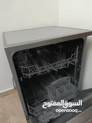  4 جلاية هايسنس مستعملة بحالة جيدة
