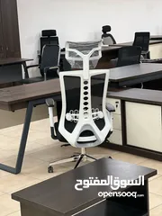  2 كرسيك بيعكس شخصيتك! كراسي فاخرة بتصميم أوروبي مريح وجودة عالية مسند رأس – دعم للظهر – قاعدة كروم قوي