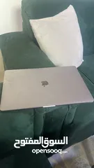  1 ماك بوك برو 2017 مستعمل