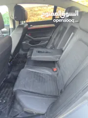  7 باسات R-Line 2019 للبيع بسعر حرق