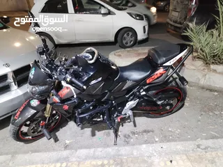  7 الدراجه جي اس ار 750 2016 ممشى 48000 مرخص لشهر 3/2026 دراجه بحاله الوكاله