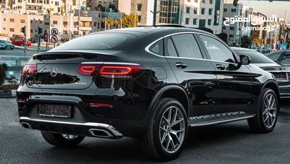  10 مرسيدس GLC300e وكاله كرت ابيض وعلى كفالة غرغور موديل 2022