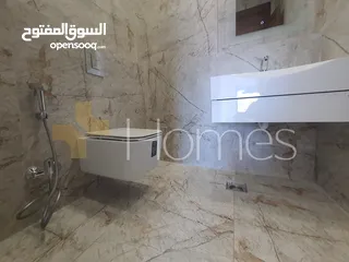  7 شقة ارضية مع حديقة للبيع في طريق المطار بمساحة بناء 187م
