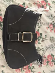  1 Black shoulder bag