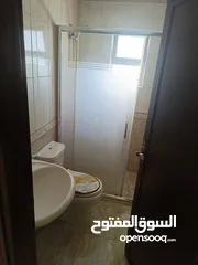  9 شقة مفروشة للايجار الجبيهة شهري او سنوي قرب جامعة الأميرة سمية  الجامعة الاردنية التعليم العالي