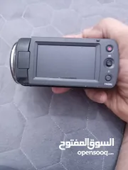  1 كاميرة فيديو يد