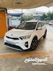  1 كيا ستونيك موديل 2020 فل مسكر مع فتحه