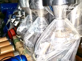  4 ماكنات طحن قهوة بحال الوكالة،واحد فاز و ثلاث فاز ،أنواع وأحجام مختلفة ،حجر جديد ،جرب قبل ما تشتري%