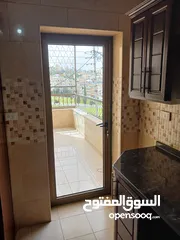  2 شقه للبيع بالزهور طابق اول بناء حديث شارع ميمونه بنت الحارث التواصل