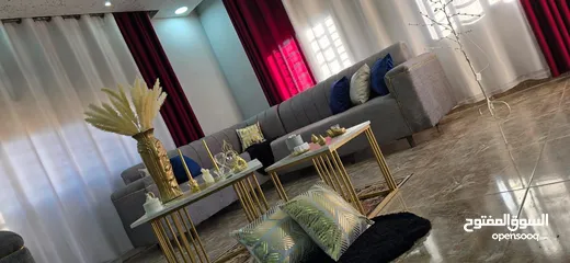  6 كنب 9مقاعد خشب سويد شبه جديدللبيع