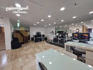  4 فيلا برخصة مهن و موقع حيوي للبيع في عمان - خلدا , مساحة البناء 680م