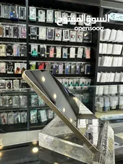  7 iPhone 12 128GB بطاريات من 87% ل 93% الاجهزة تب نضافةمش مفتوح ولا مغير فيها اي اشي متوف جميع الوانه