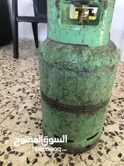  4 Empty Gas Tanks