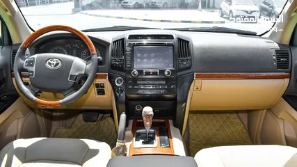 16 Toyota Land Cruiser V6 2015 GCC - GXR