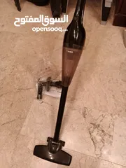  1 مكنسة كهربائية