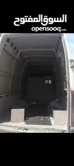  18 سيارة نقل إيفيكوا موديل 2006 للبيع بسعر مغري قابل للتفاوض للجادين فقط فحصه 3جيد ترخيص طويل