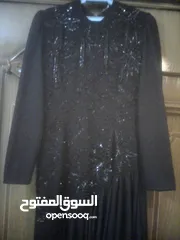  2 فستان سهرة اسود مطرز