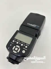  10 كامرت نيكون D810 و عدسة نيكون 70-200 و فلاش