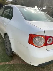  3 جيتا 2010 لون ابيض واسود