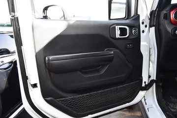  12 جيب جلاديتور روبيكون ديزل Jeep Gladiator Rubicon EcoDiesel 2021