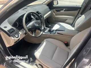  2 Mercedes‐Benz C‐180 BlueEFFICIENCY Kompressor 2010