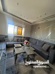  5 بيت مستقل في ارقى مناطق الزرقاء ضاحية البستان   واجهة حجر تشطيب سوبر ديلوكس مسطح البناء 170الارض500