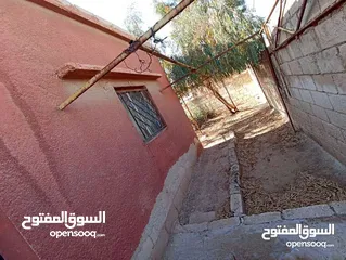  5 بيت مستقل للبيع في الهاشميه حي الفيحاء