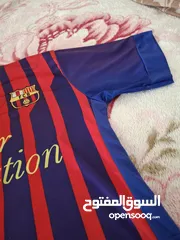  4 تيشيرت ميسي برشلونه 2016 المميز والنادر  بتفاصيل رهيبة + اسم اللاعب والشعار ليزر دائم