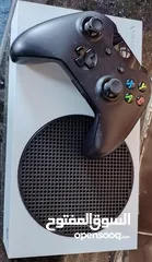  10 Xbox Series S و PS4 Slim للبيع بحالة ممتازة