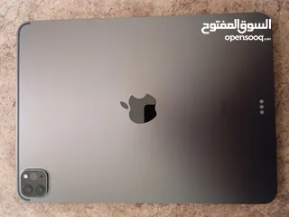  2 ipad m1 pro 1 tera