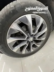  15 كودياك 2021 اتوماتيك ديزل 190 حصان 4 * 4 فل اضافات مع فتحة سقف بانوراما