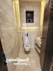  8 شقة للبيع في عبدون  REF : 14330