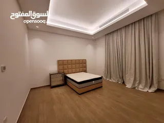  18 villa for rent فيلا للايجار