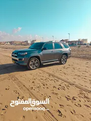  8 تويوتا 4 RUNNER ليميتد 2022 للبيع