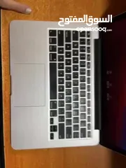  7 ماك بوك برو MacBook Pro مستخدم نظيف لا يعاني من اي خلل استخدام شخصي  بسعر مغرييي جداً جداً