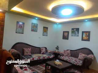  2 شقة طابقية للبيع السلط البحيرة