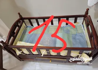  2 أغراض اطفال للبيع