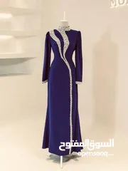  13 فساتين سهرة مصممة لتخطف الأنظار وتترك بصمتك في كل خطوة