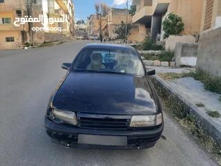  8 اوبل فيكترا موديل 1991