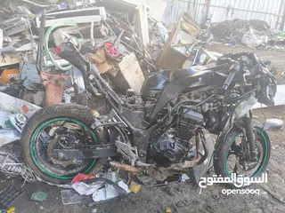  1 مطلوب دراجه كوزاكي نينجا 300 للقطع حتى ولو مضربة مو مهم البودي او الجحش