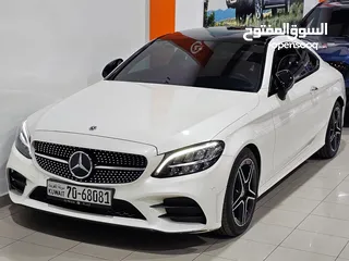  3 Mercedes-Benz C200 Premium