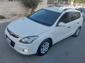  1 هونداي موديل 2011 i30 استخدام شخصي بحاله الشركه