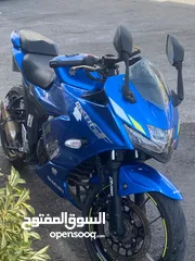  1 Suzuki gixer sfr 250cc