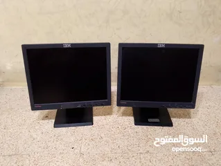 1 شاشتين كمبيوتر للبيع شغالات مية بالميه فحص 15 انش  السعر 10 دنانير الثنتين الموقع عمان المناره
