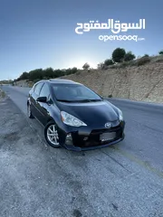  1 تيوتا بريوس سي فل 2012 بحالة جيدة جد